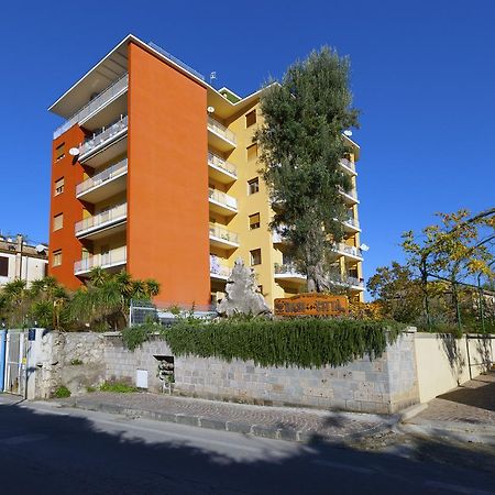 Sirocco Suites Sant'Agnello Exterior foto
