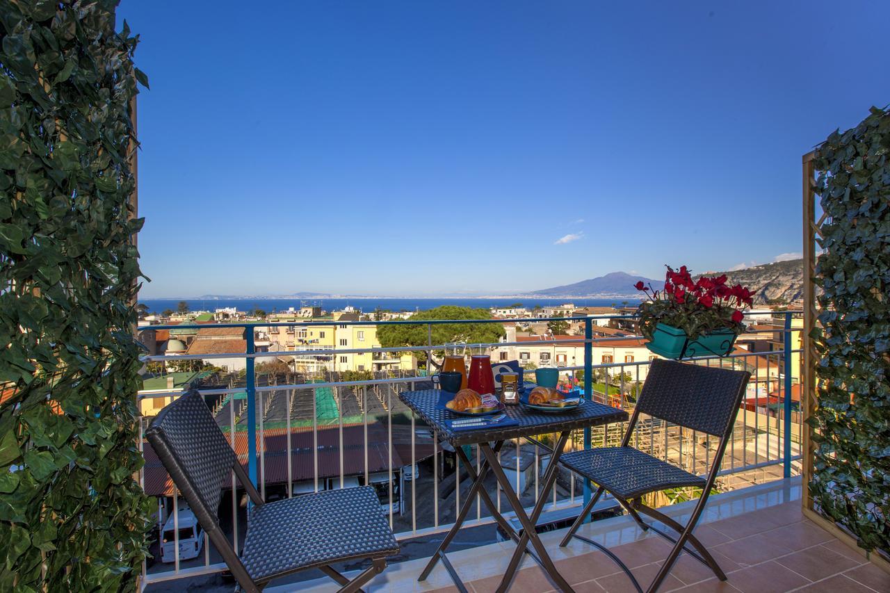 Sirocco Suites Sant'Agnello Exterior foto